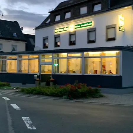 Vina Am Ring * Mannebach (Vulkaneifel)