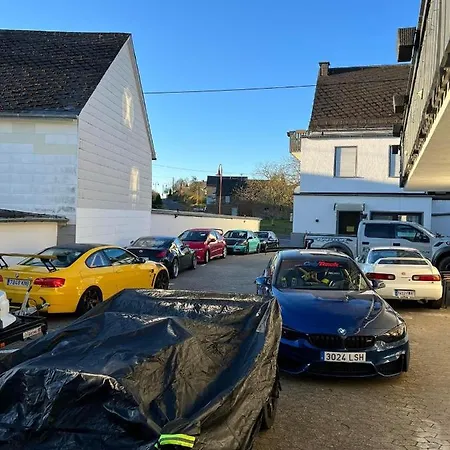 Vina Am Ring بيت ريفي Mannebach (Vulkaneifel)